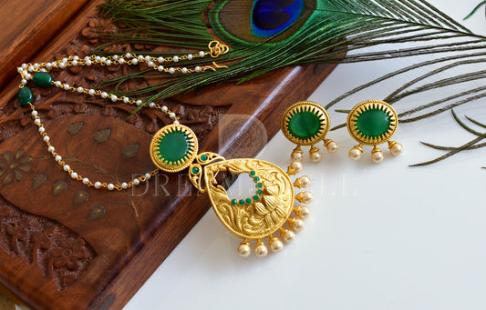 Matte Finish Emerald Green Lotus Pearl chain/Necklace Set-dj14921