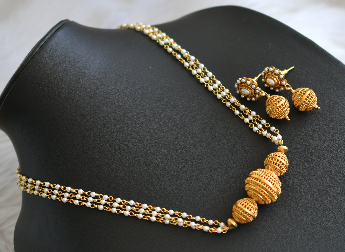 Antique gold tone pearl beaded necklace set dj-05175