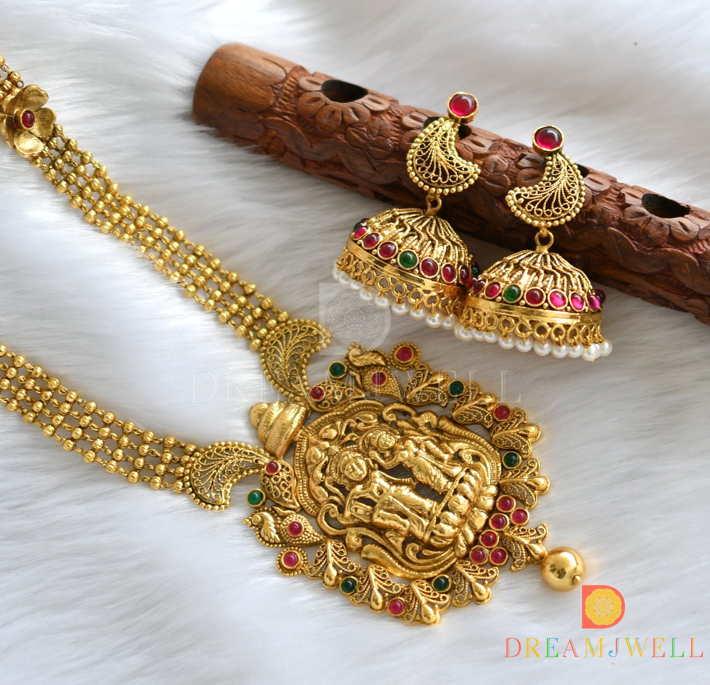 Antique gold tone kemp-green Radhe-Krishna haar set dj-22181