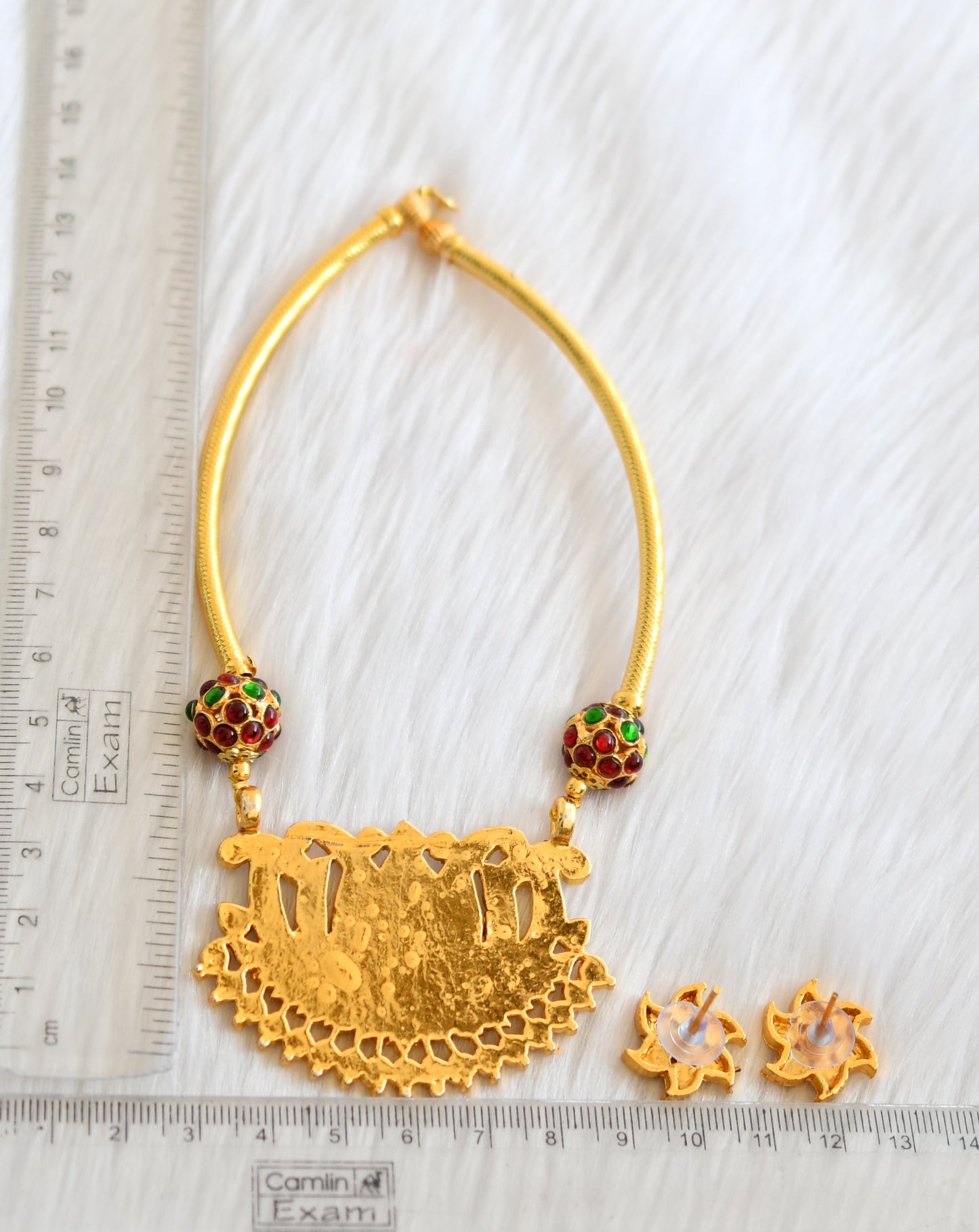 Gold tone kemp-green Lotus pendant necklace set dj-39303