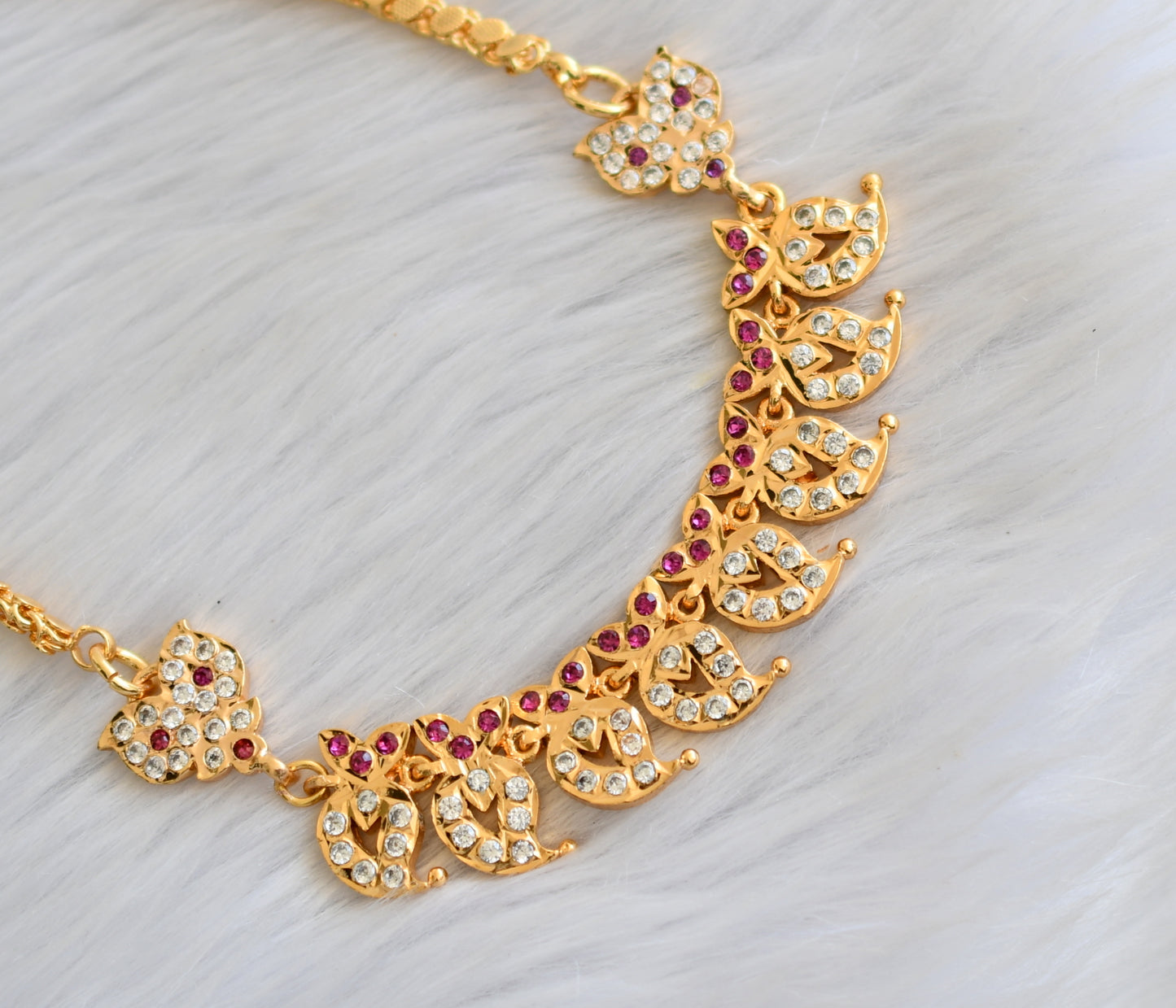Gold tone Mango ruby-white south Indian pendant with chain dj-40909
