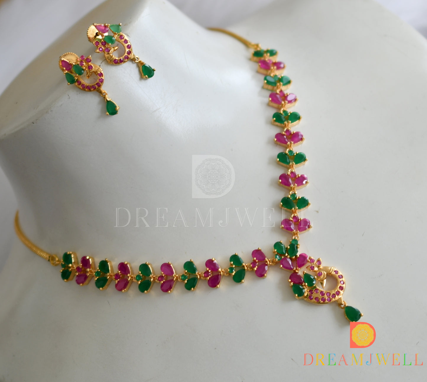 Gold tone pink-green necklace set dj-01826