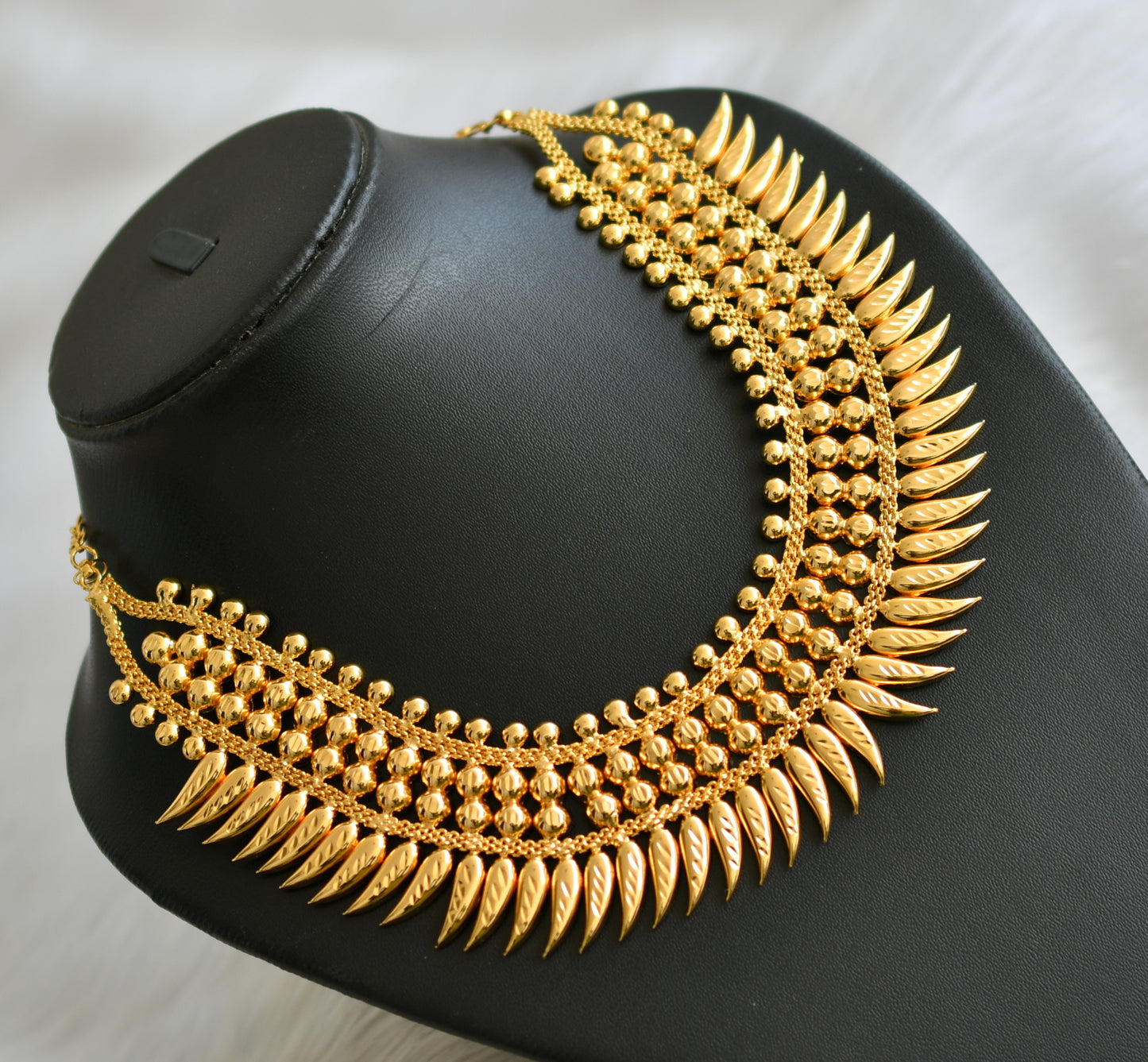 Gold tone Kerala style mulla mottu designer necklace dj-34833