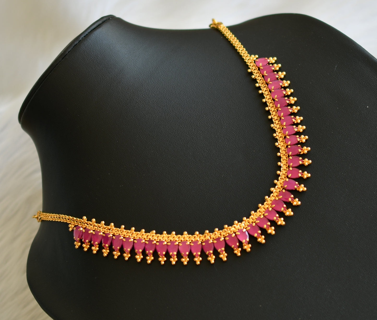 Gold tone ruby stone necklace dj-40873