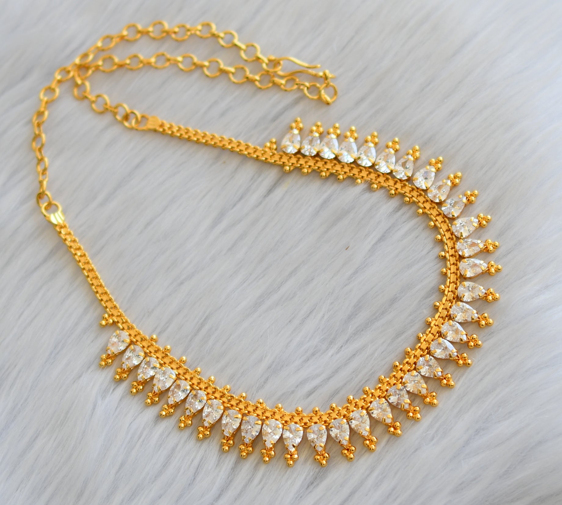 Light weight gold store white stone necklace