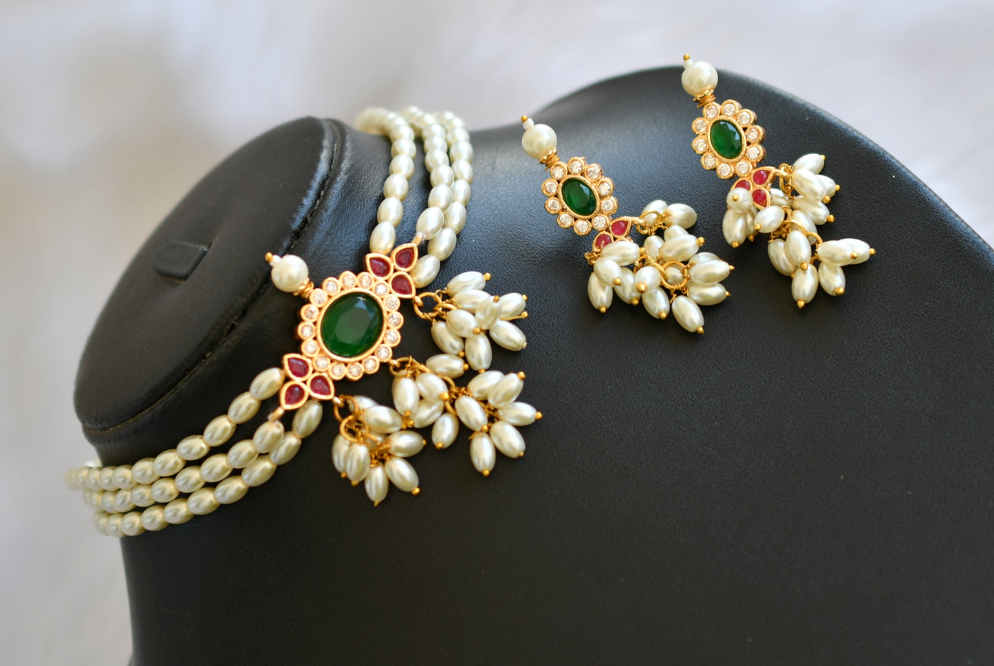 Gold tone ruby-green-white rice pearl choker necklace set dj-39962