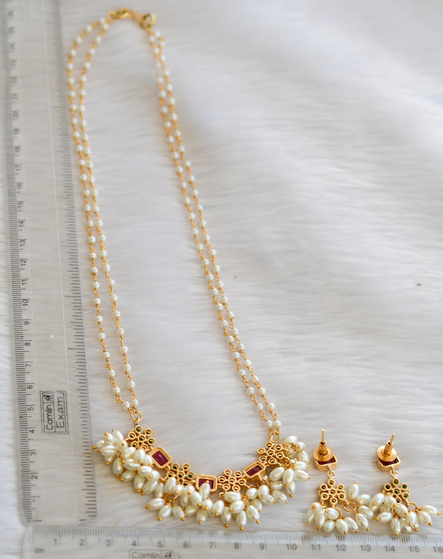 Gold tone ruby-green rice pearl short haar set dj-39963