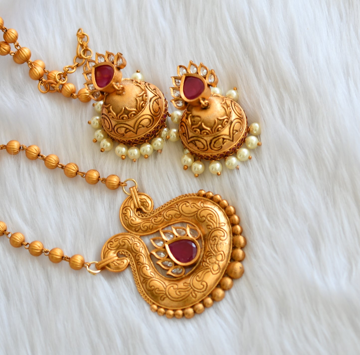 Antique gold tone ruby-pearl necklace set  dj-10089