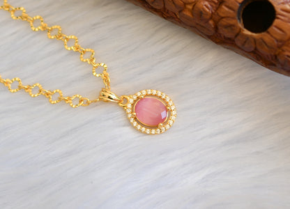 Gold tone white-baby pink pendant with chain dj-39973