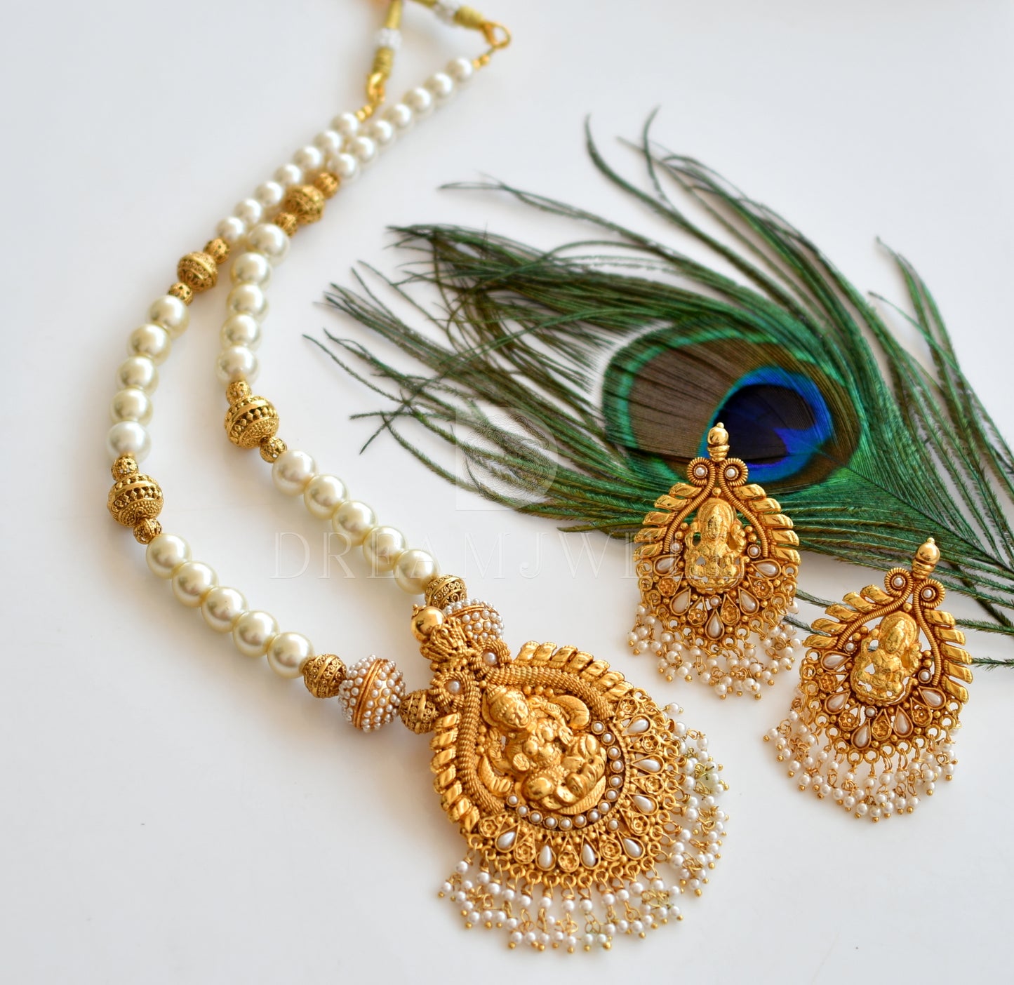 Antique finish pearl lakshmi necklace set dj-05771
