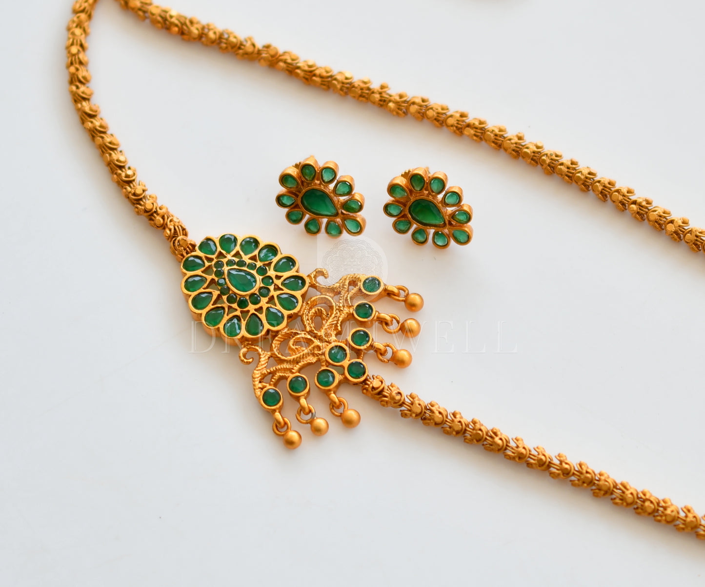 Matte finish emerald mugappu chain with earrings dj-10126