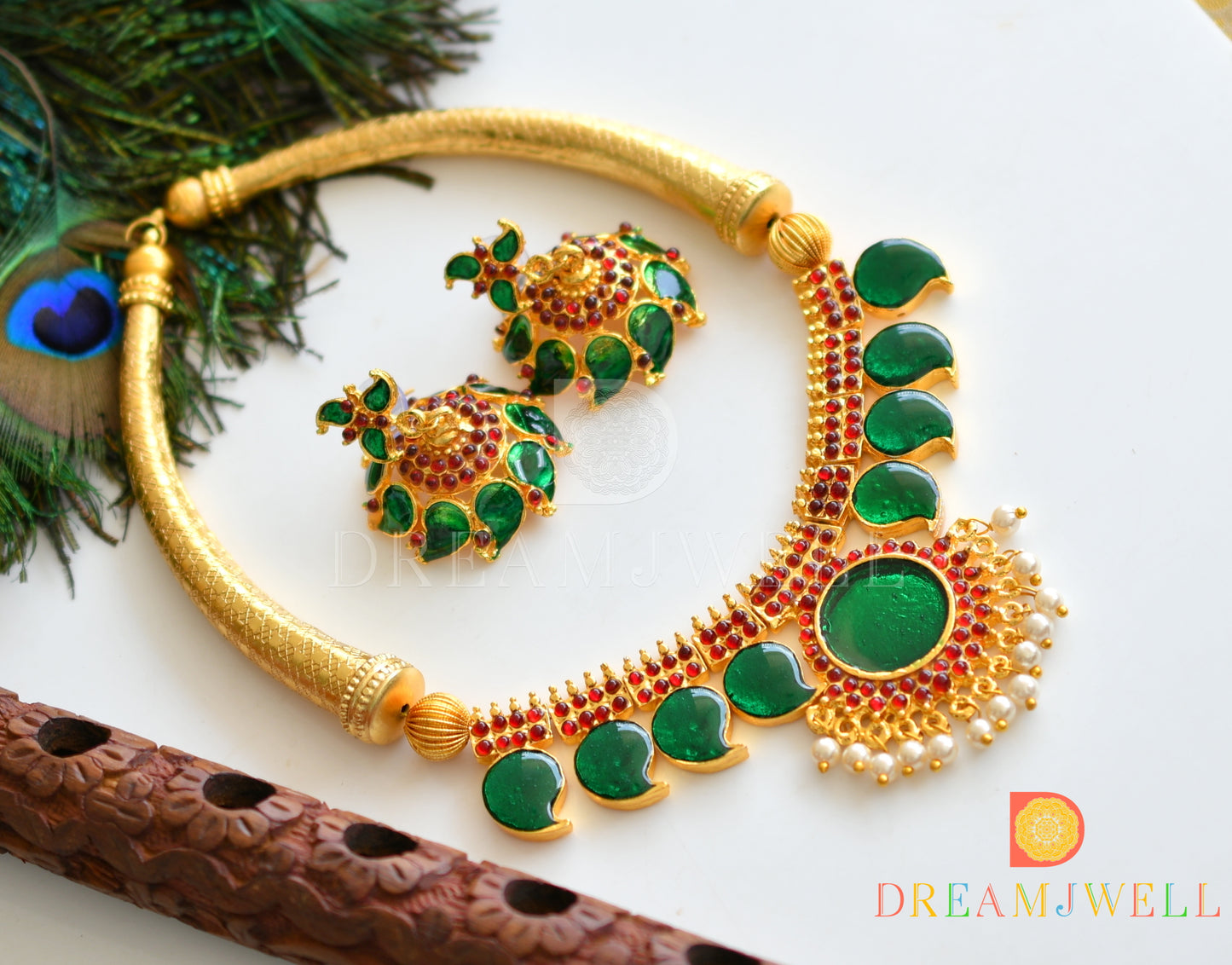 Gold tone palakka green mango jhumkka necklace set dj-18700