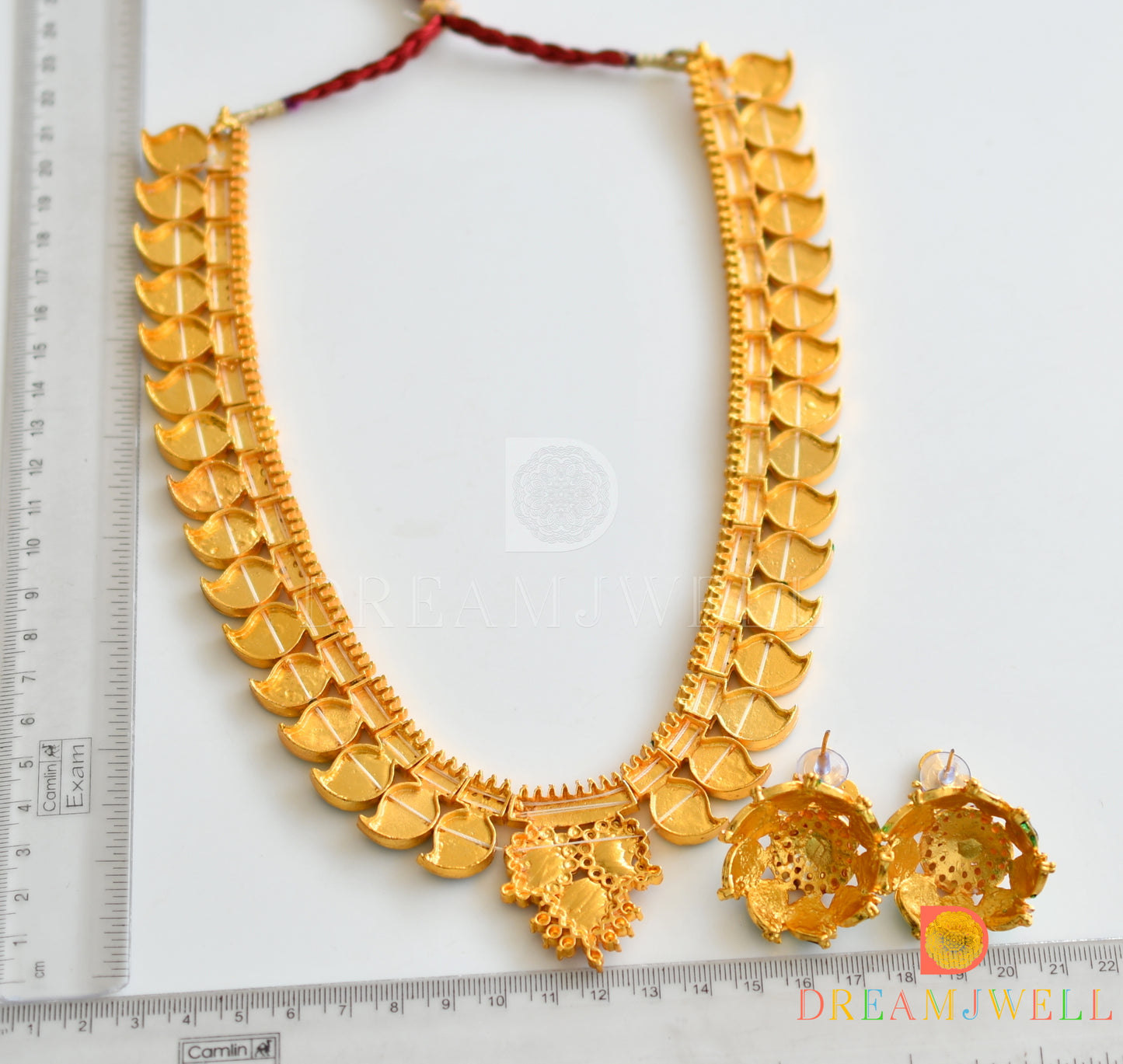 Gold tone Green mango Kerala style haar set dj-15052