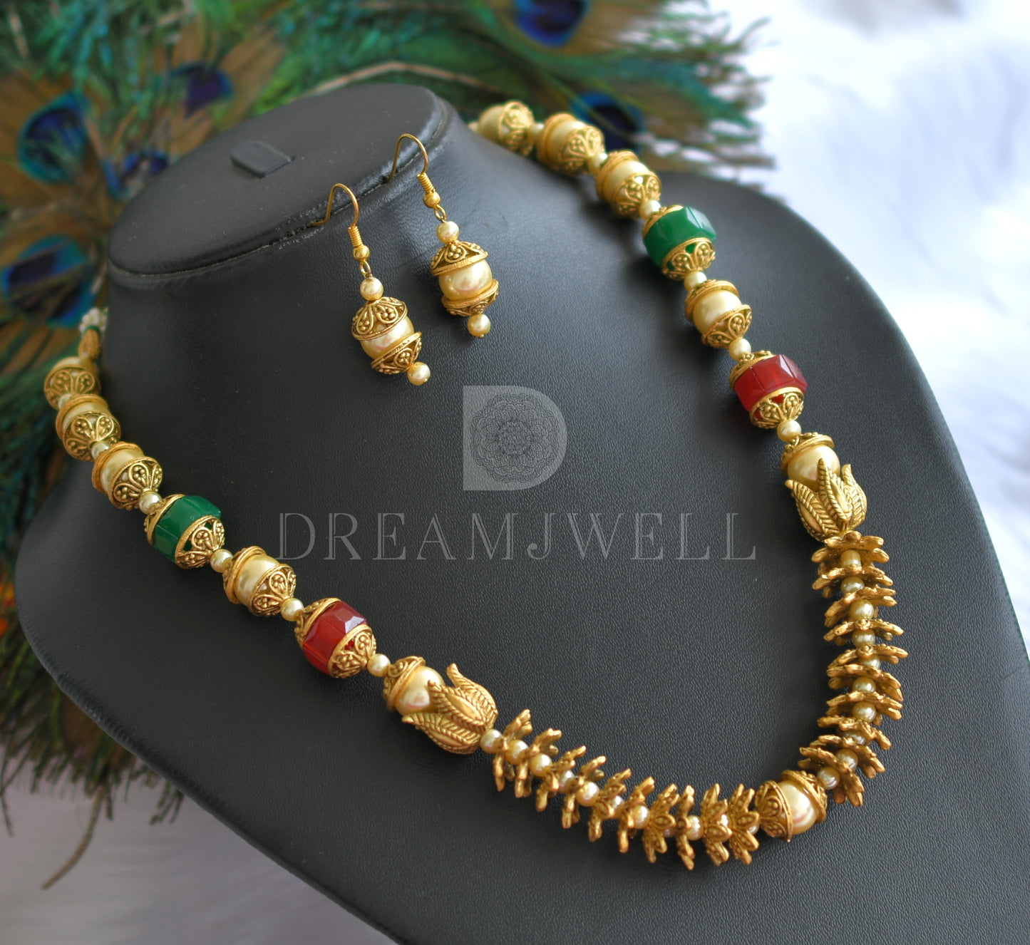 Matte Finish Pearl Red-green Necklace Set-dj08019