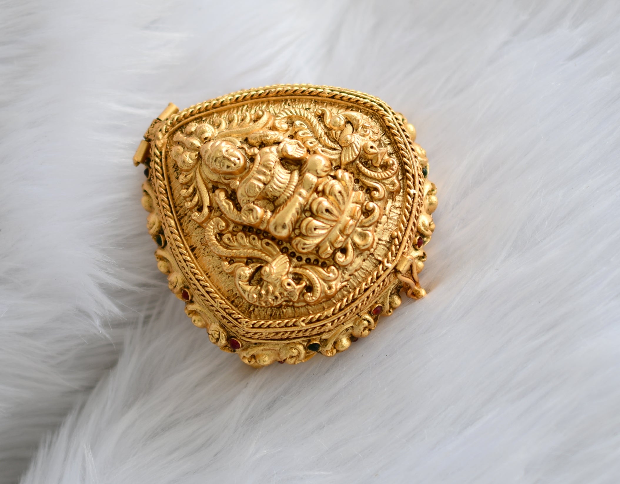 Antique gold kemp Lakshmi Kumkum box dj-38605 – dreamjwell