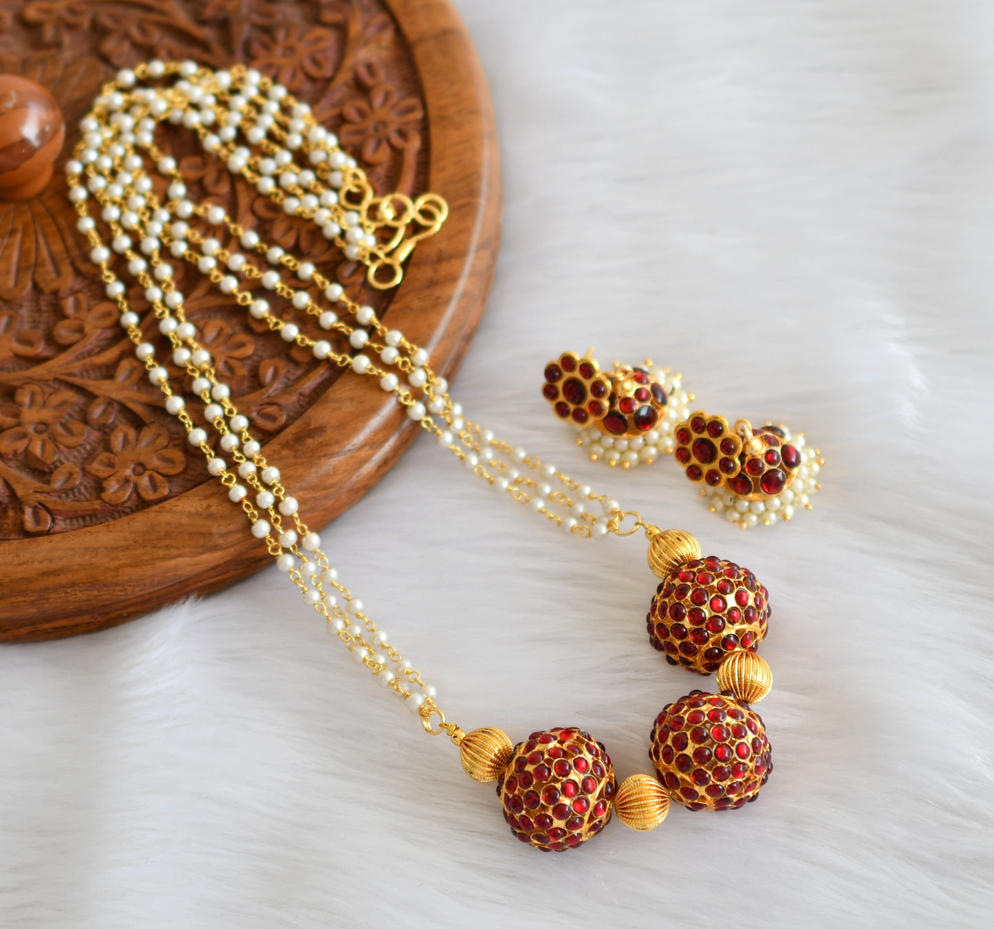 Gold tone maroon Long temple jewel necklace set dj-17726