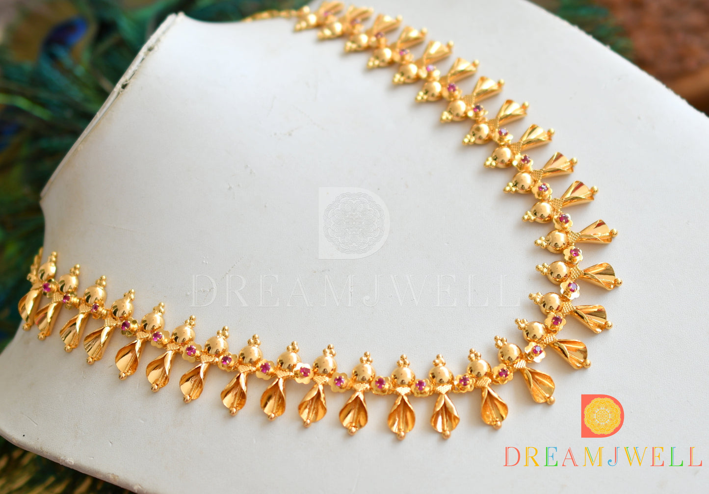 Gold tone pink stone kerala style necklace dj-36970