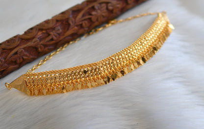 Gold tone Kerala style elakka thali choker necklace dj-40927