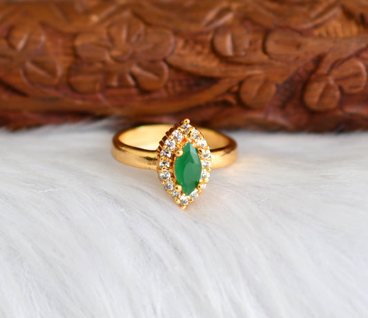 Gold tone cz white-green stone finger ring dj-40054