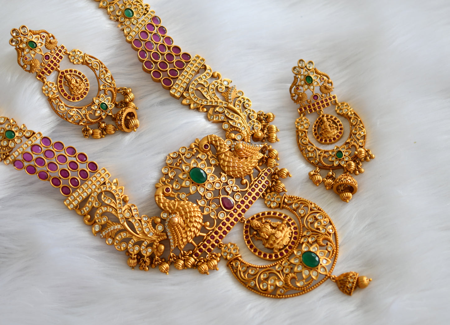 Matte finish ruby-green gold replica Lakshmi grand  haar set dj-32519