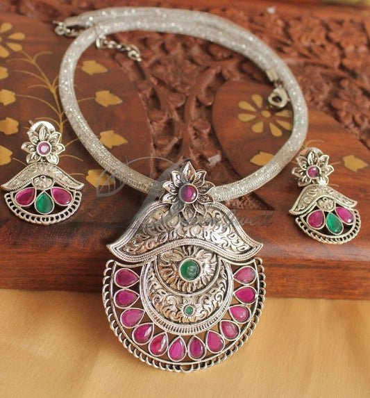 DREAMJWELL - Awesome Cz-ruby-emerald Bridal Peacock Necklace Set