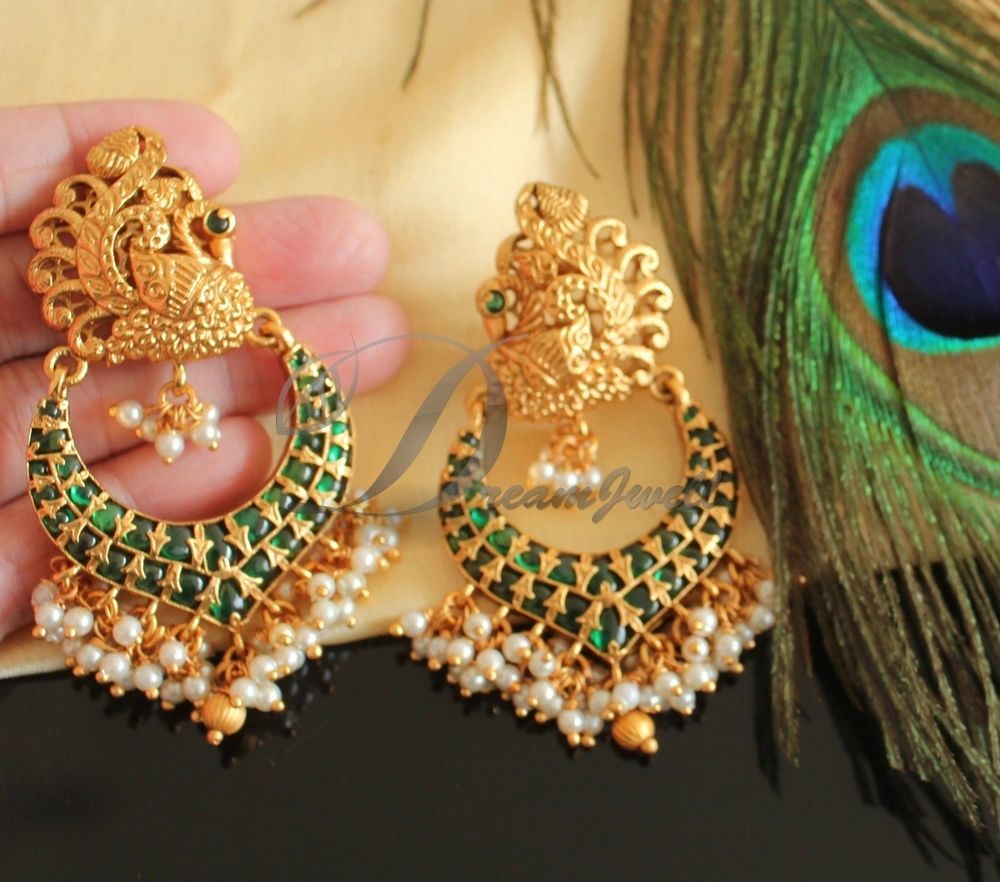 Pendant and earrings with elegant peacock design | Gold jewelry fashion, Gold  earrings designs, Gold bangles design