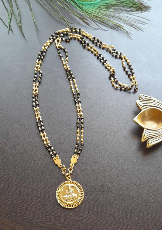 Gold tone lakshmi pendant with Karimani chain/mangalsutra dj-35685